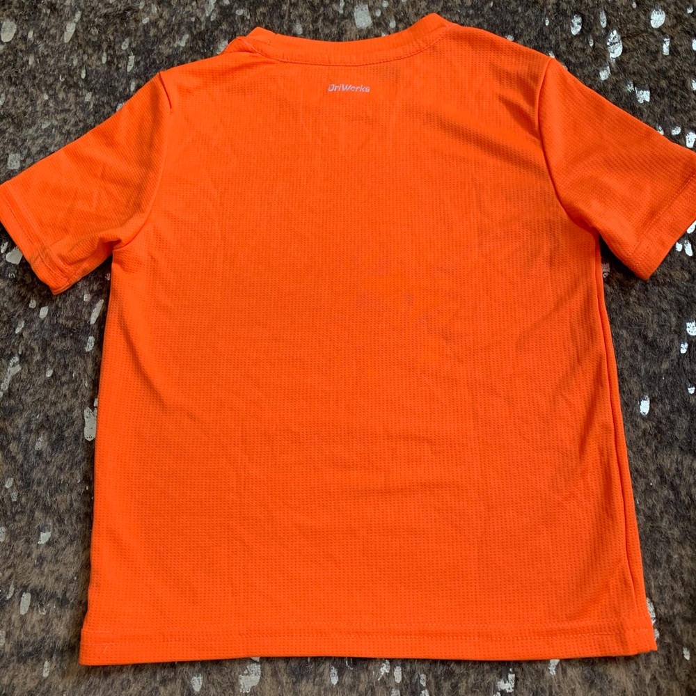 Performance Tee - Picture 4 of 4